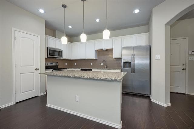 Building Photo - 5007 Sanger Cir Dr