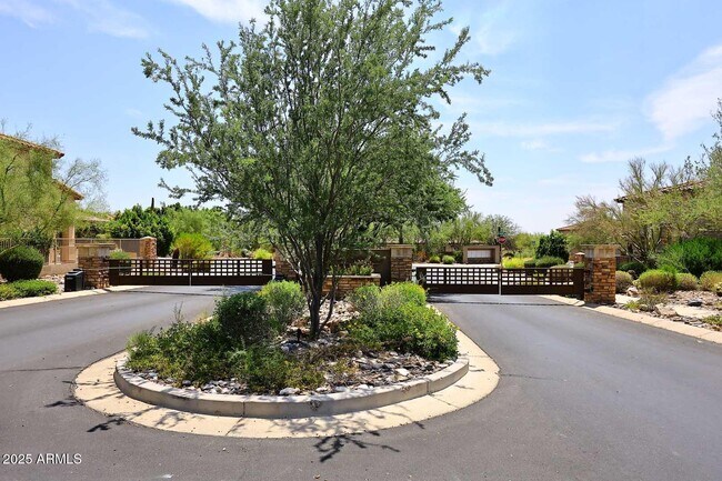 Building Photo - 9901 E Bahia Dr