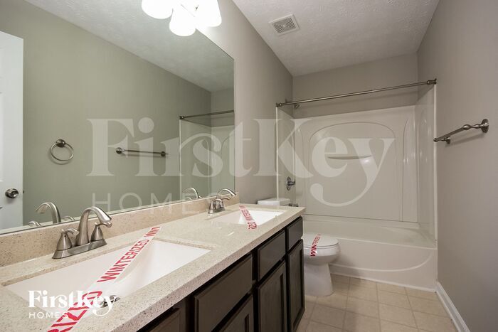 Building Photo - 225 Mincey Way