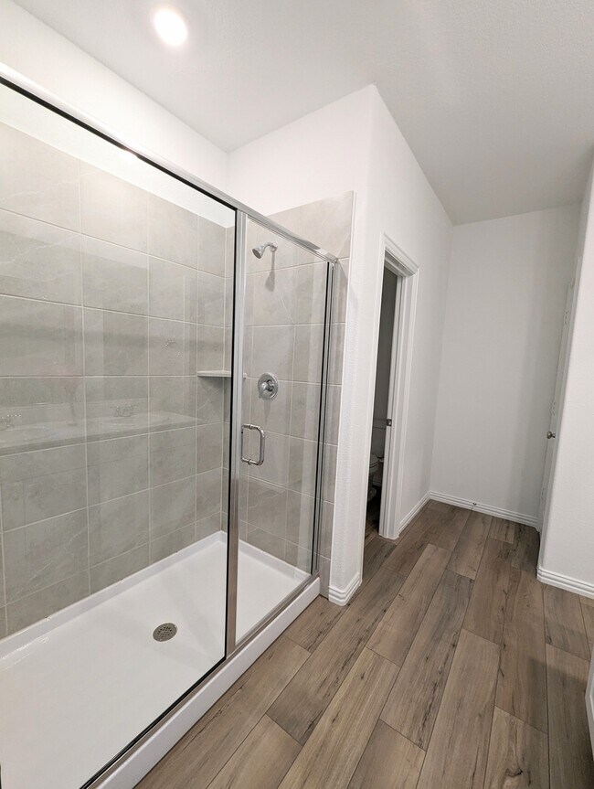 Building Photo - 14821 Lone Rock Lane