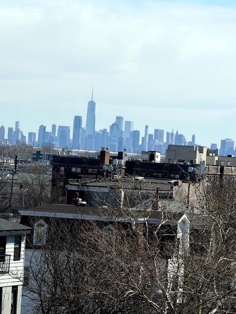 Building Photo - 90 Clinton Ave