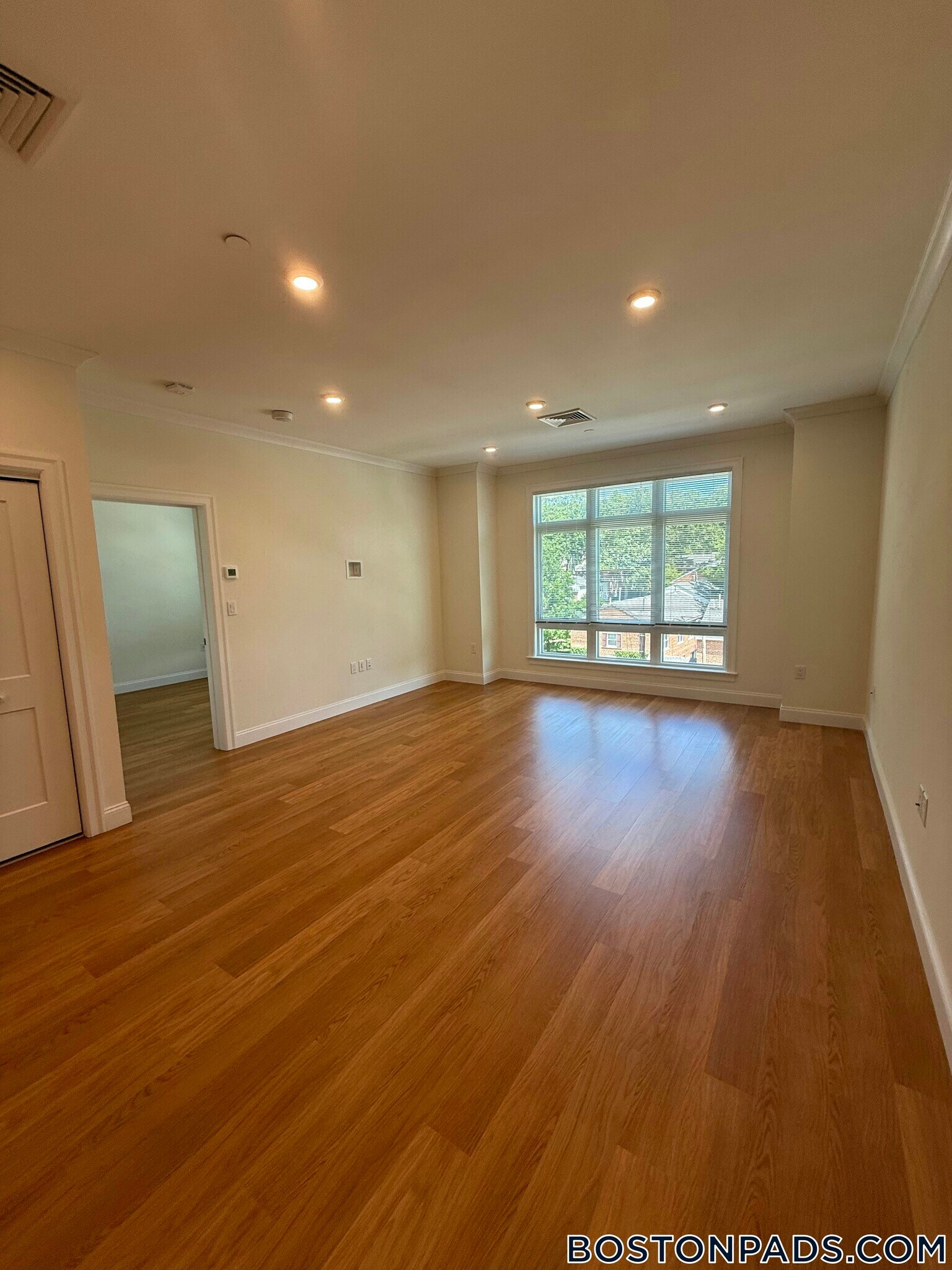 Building Photo - 120 Gerry Rd