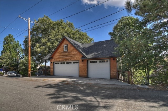 Building Photo - 1219 Klondike Dr