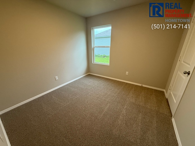 Building Photo - 6016 Croft Avenue-
