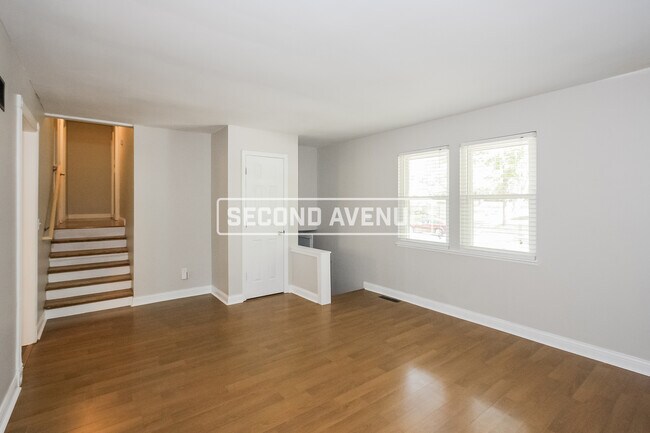 Building Photo - 11032 N Harrison St