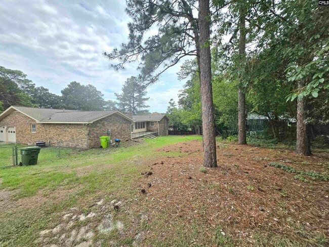 Building Photo - 77 Northlake Rd