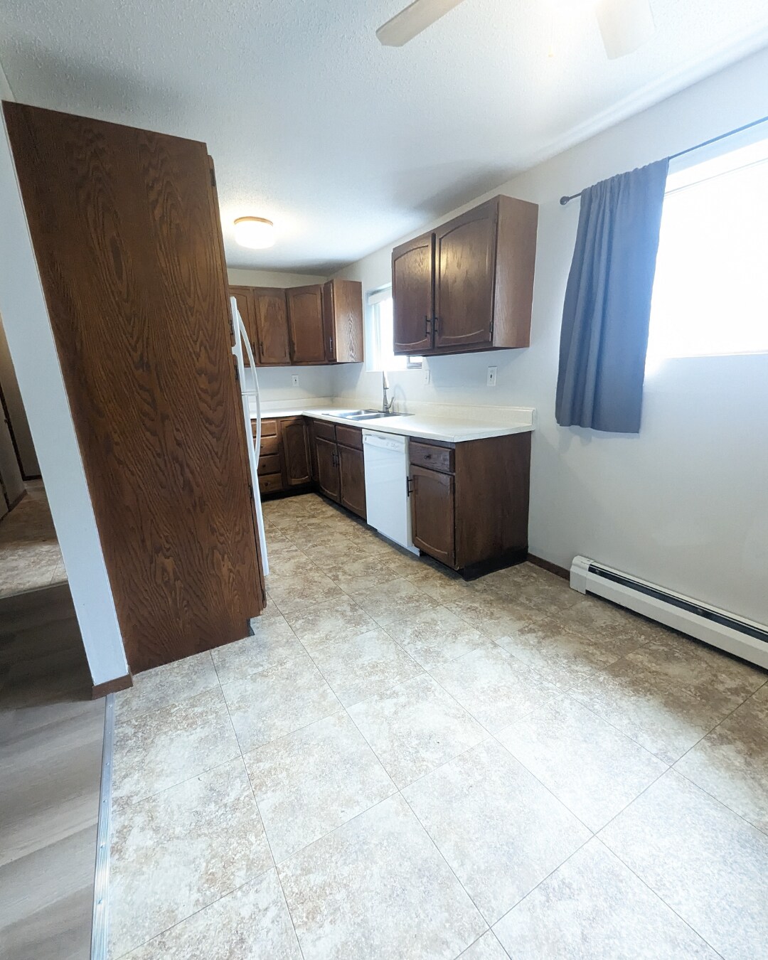 Building Photo - 715 21st St S