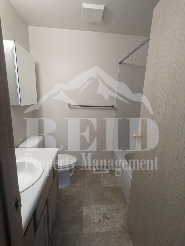 Building Photo - 12949 Granite Ln NW