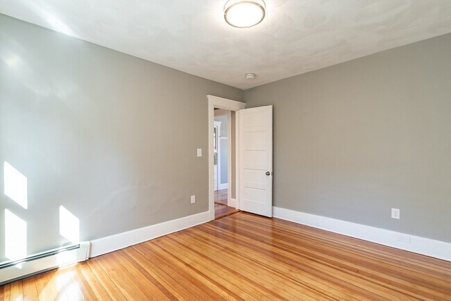 Building Photo - 601 Highland Ave