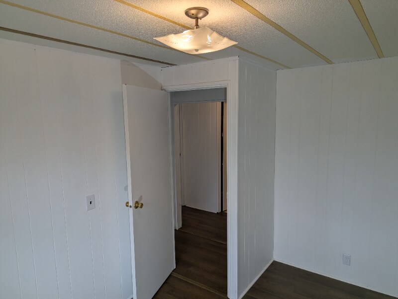 Building Photo - 10553 Waller Rd