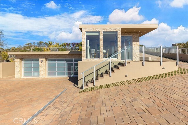 Building Photo - 3355 Alta Laguna Blvd