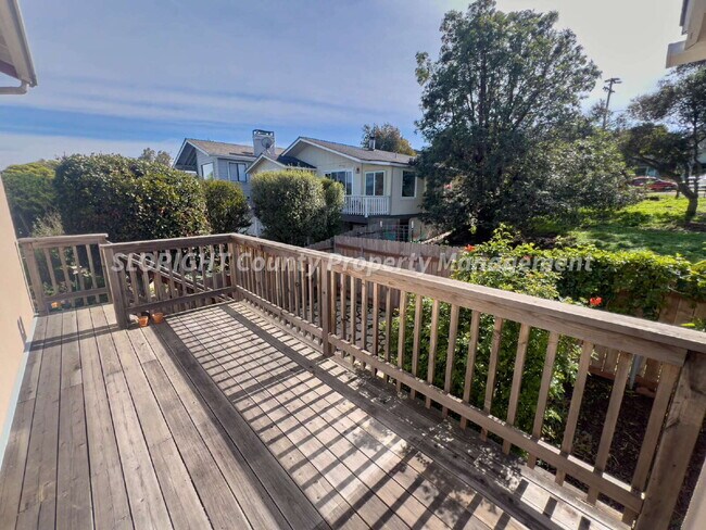 Building Photo - AVAILABLE AUGUST- Nice Home in Los Osos - 3 Bed / 2 Bath