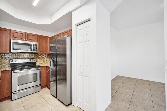 Building Photo - 2316 Coral Reef 4705