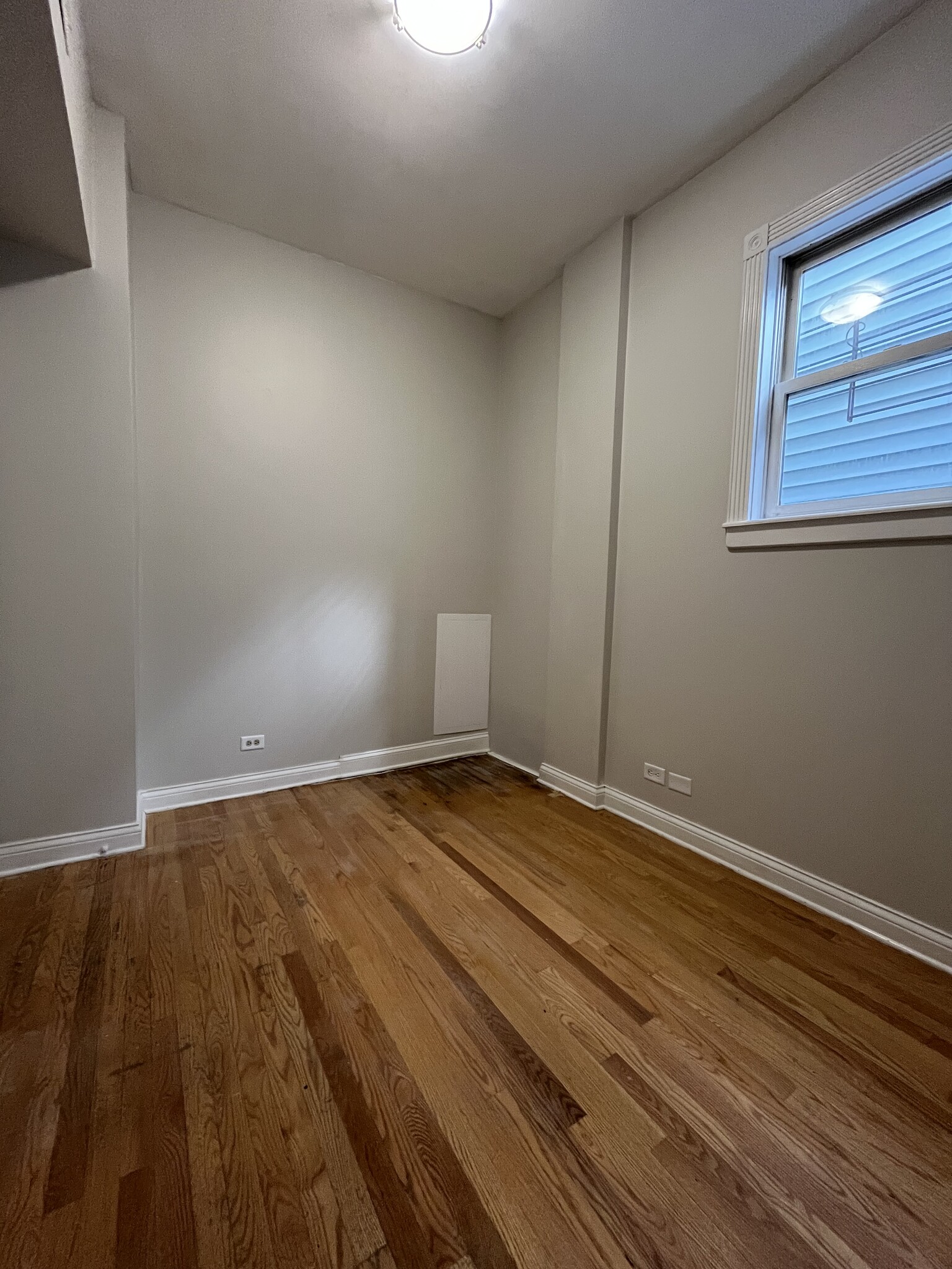 Bedroom 2 - 2459 W Moffat St