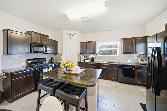 Building Photo - 3525 Colorado High Ave