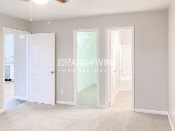 Building Photo - 2218 Pleasant Dale Dr