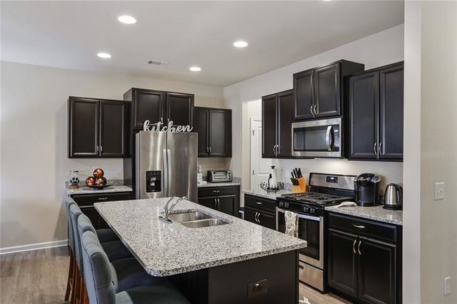 Building Photo - 3041 Creekside Overlook Way
