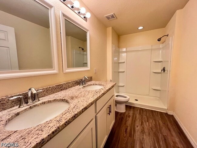 Building Photo - 1173 E Benbow Cir