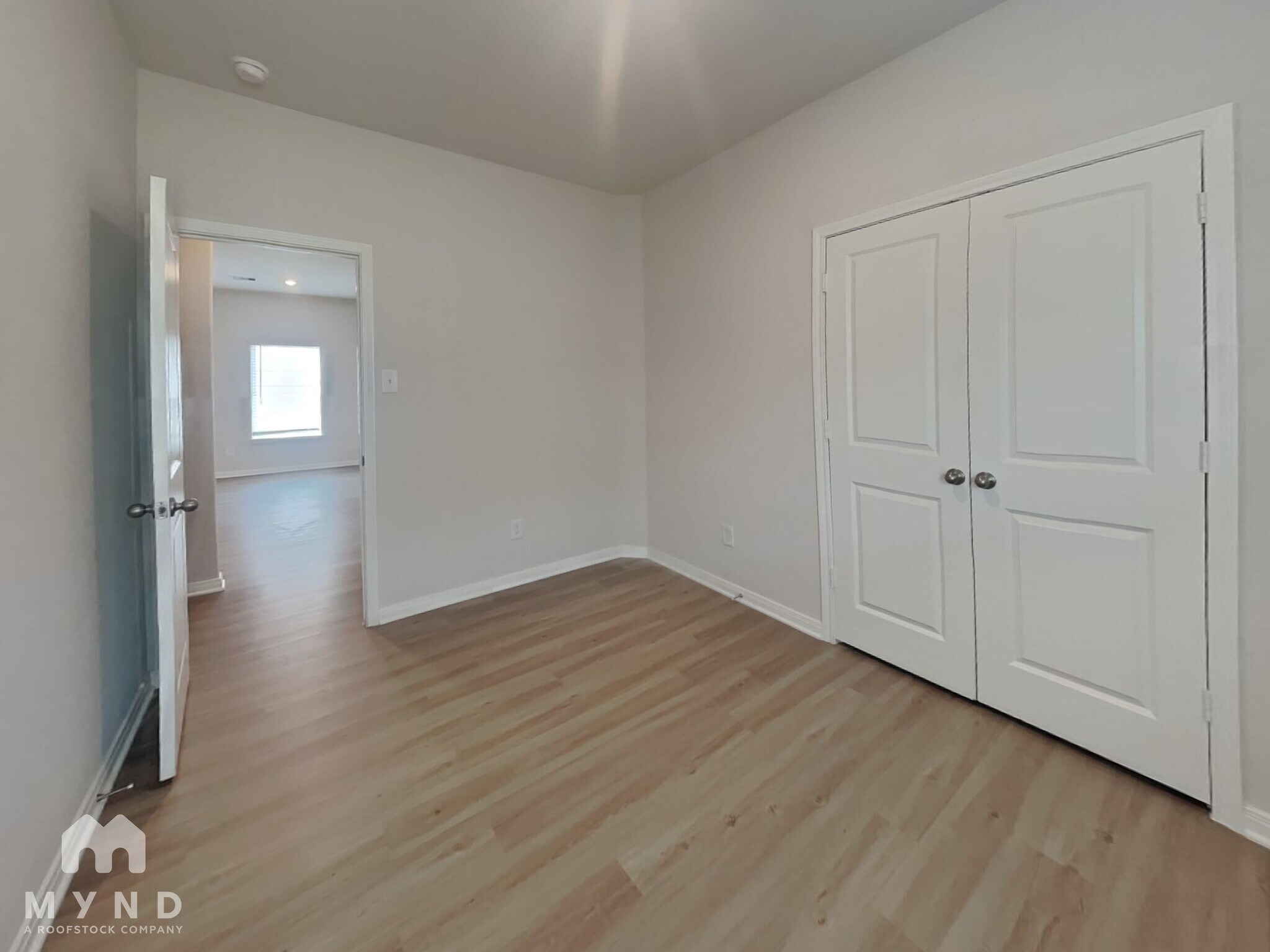 Building Photo - 15635 Plum Brk Dr