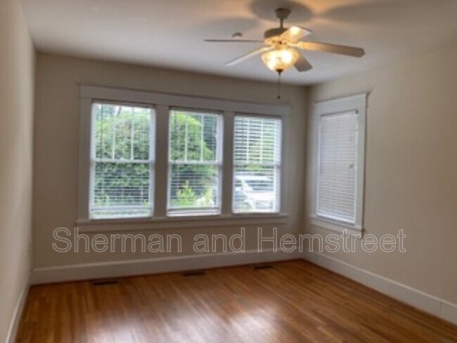 Building Photo - 2809 Lombardy Ct
