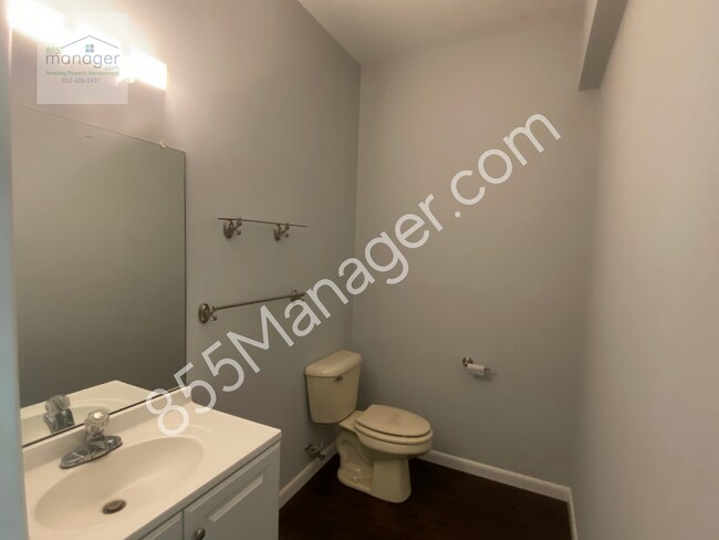 Building Photo - **COMING SOON AVAILABLE FOR SHOWINGS 10/8/...