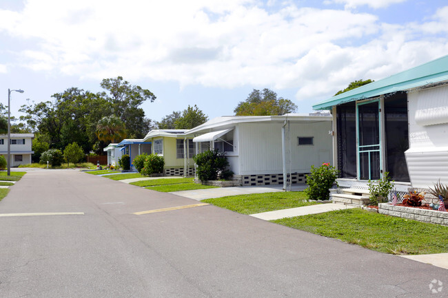 Building Photo - Century Mobile Manor