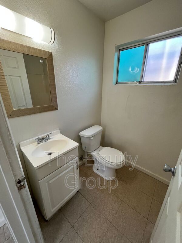 Building Photo - 9318 Rd 236