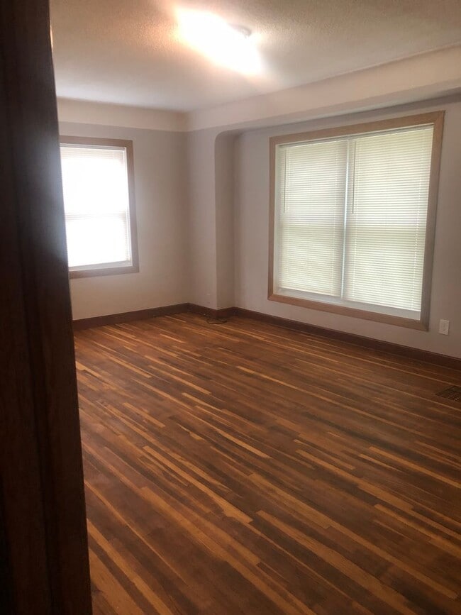 Building Photo - Cozy 3 Bedroom, 1Bath House Available o
