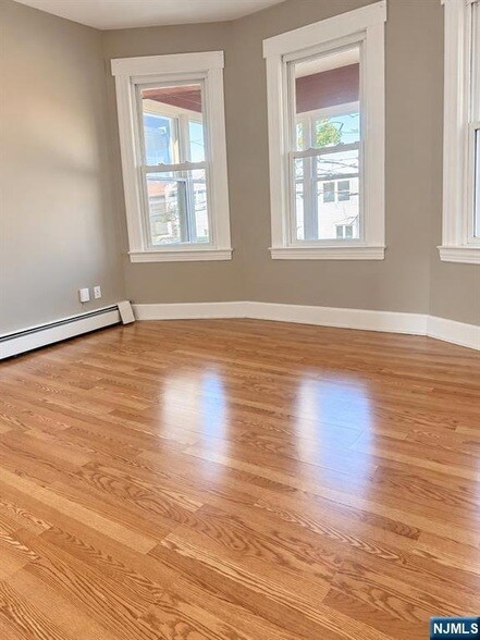Building Photo - 22 Semel Ave