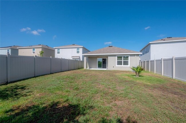 Building Photo - 17042 Oval Rum Dr