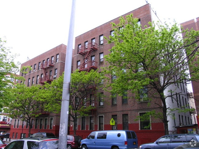 Building Photo - 1857 Walton Ave