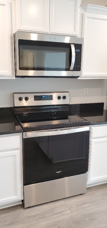 Building Photo - 211 Ruth Wy