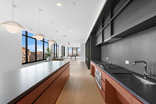 Building Photo - 10 Provost St