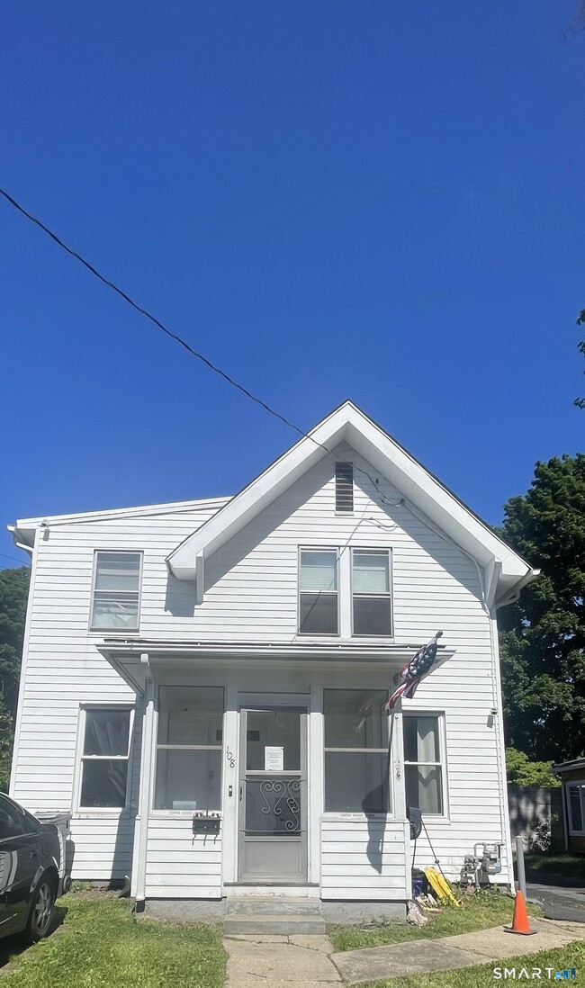 Building Photo - 108 Curtiss St