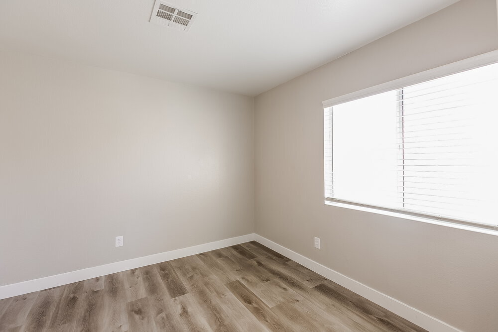 Building Photo - 3468 Blue Heather Dr