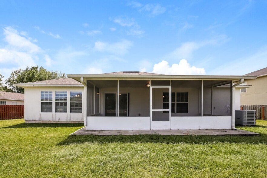 Building Photo - 2371 Adams Lake Boulevard