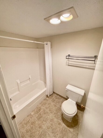 Building Photo - 590 Spruce