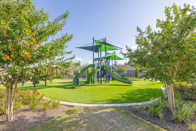 Building Photo - 17705 Hanson Ridge Dr
