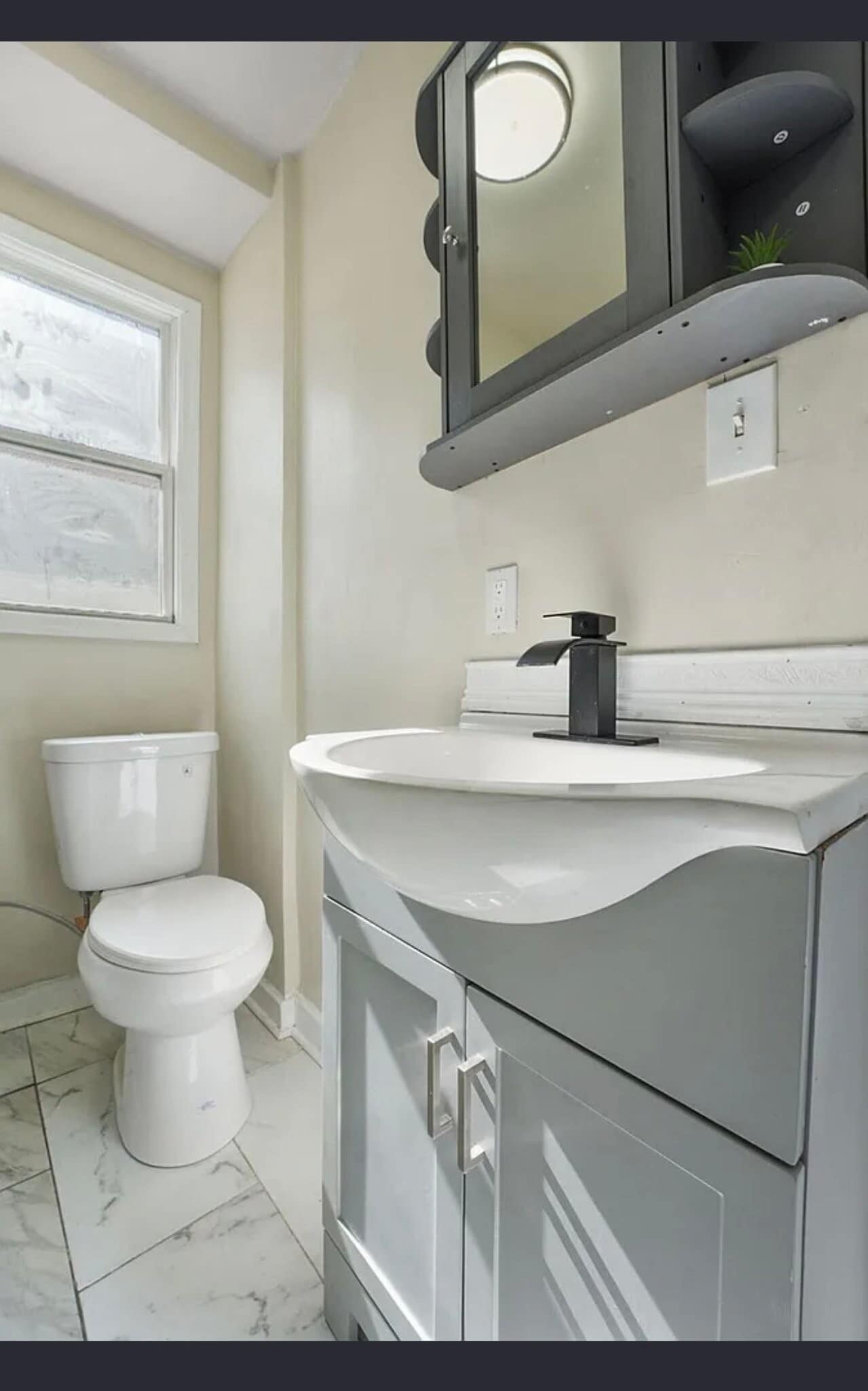 Building Photo - 3906 Catalpa St