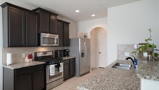 Building Photo - 1501 Treeta Trail