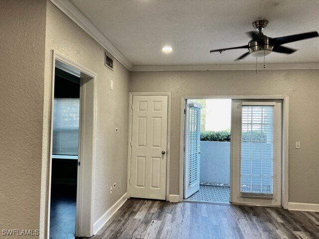 Building Photo - 202 E South St