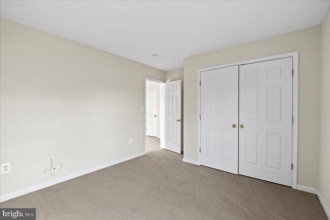 Building Photo - 14578 General Washington Dr