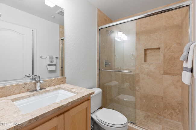 Building Photo - 6940 E Cochise Rd