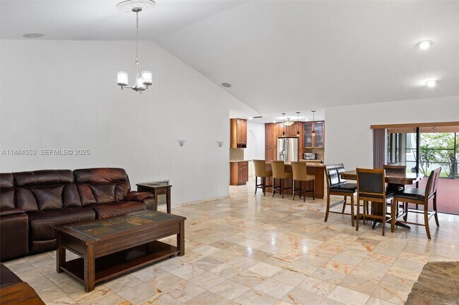 Building Photo - 9031 N New River Canal Rd