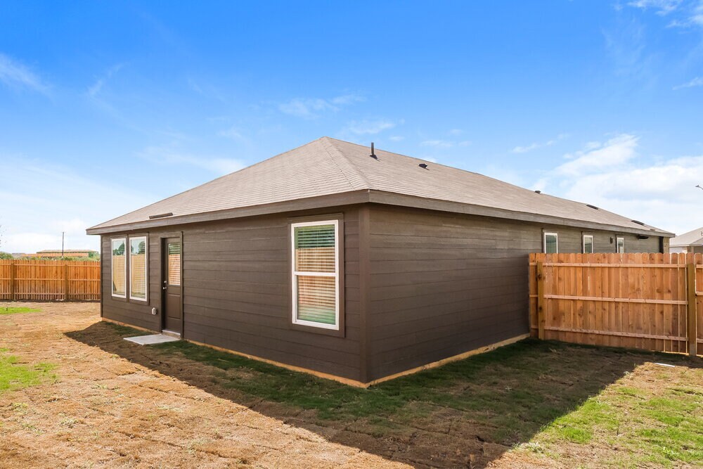 Building Photo - 10051 Mather Way