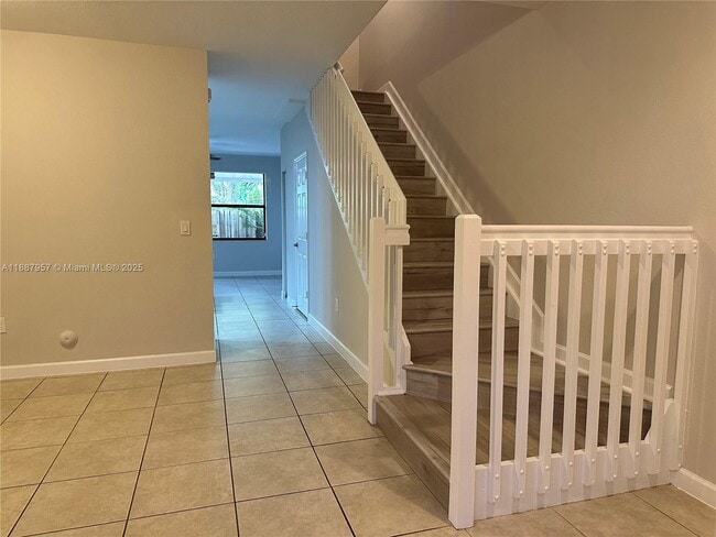 Building Photo - 15109 SW 113th Terrace