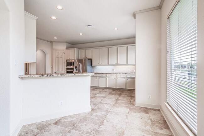 Building Photo - 403 Harborside Way