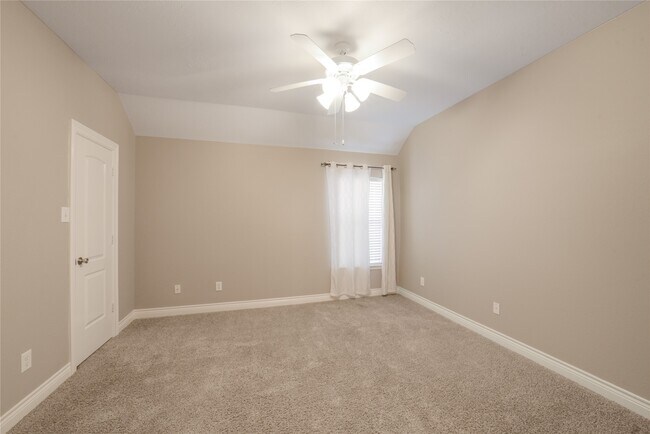 Building Photo - 13715 Cypresswood Crossing Blvd
