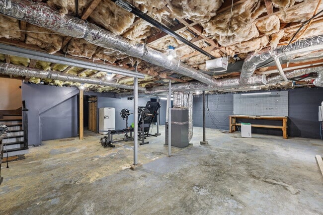 Building Photo - 725 N 2nd St