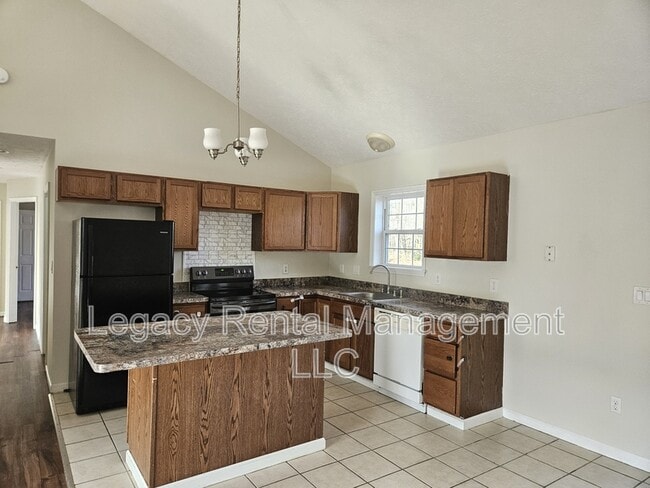 Building Photo - 109 Debbie Dr